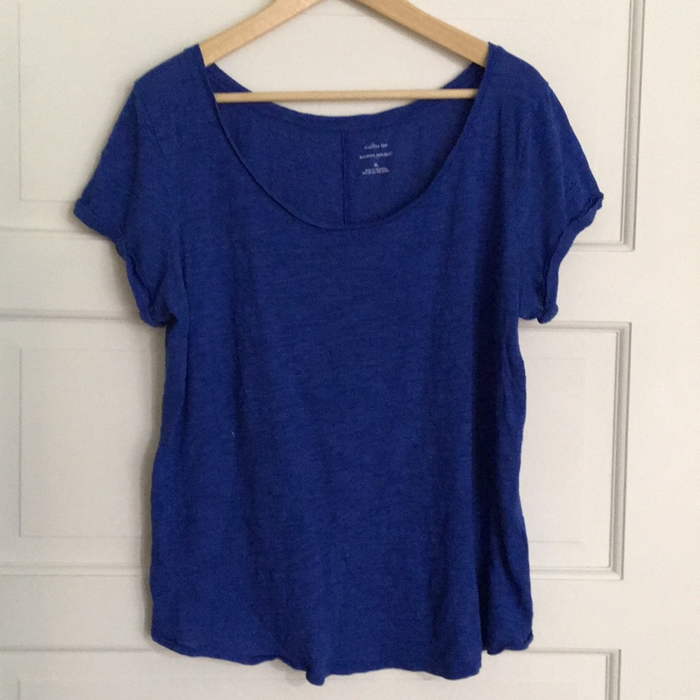 Banana Republic Malibu tee royal blue